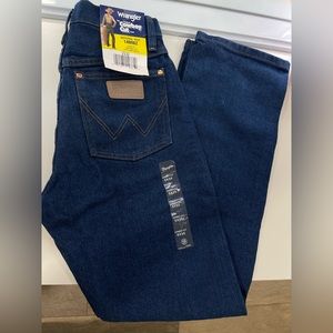Never worn / size 5x30